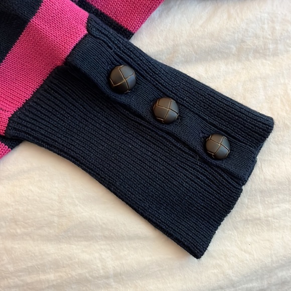 Vineyard Vines Sweater - Picture 4 of 6